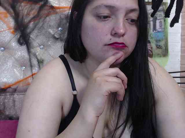 KataleyaStiward webcam