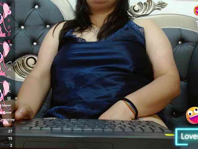 KataleyaStiward webcam