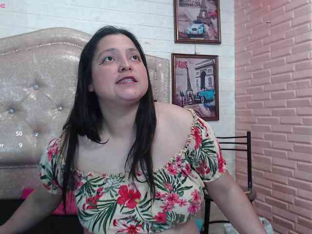 KataleyaStiward webcam