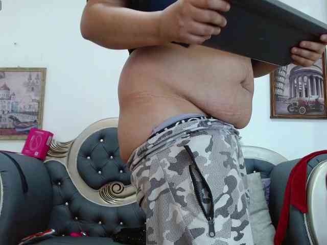 KataleyaStiward webcam