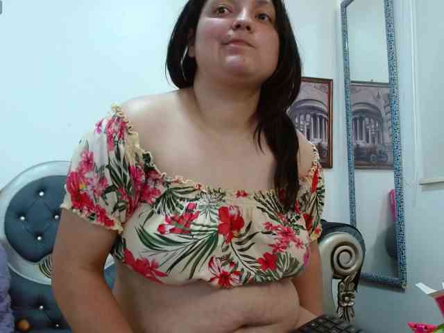 KataleyaStiward webcam