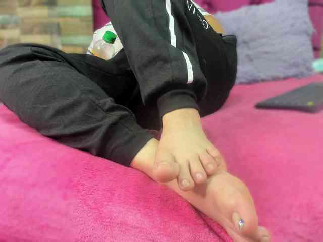 KataleyaStiward webcam