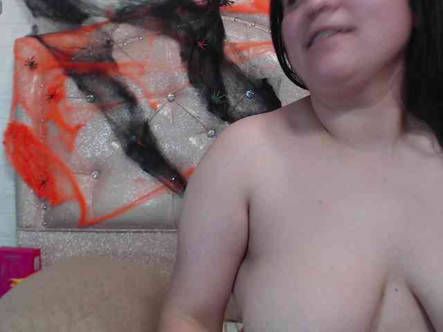 KataleyaStiward webcam