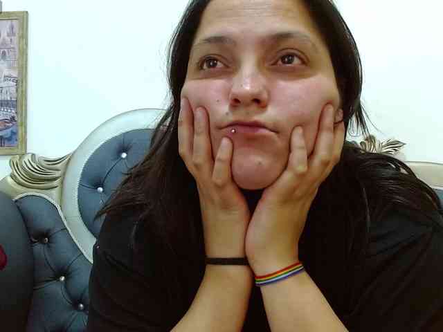 KataleyaStiward Live Webcam on BongaCams