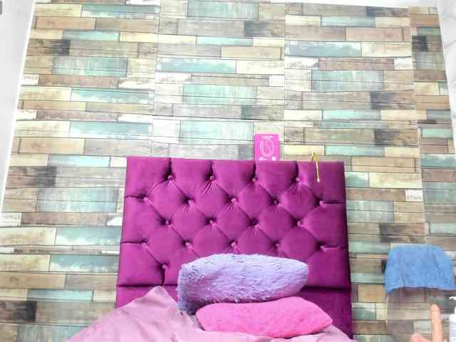 KataleyaStiward webcam