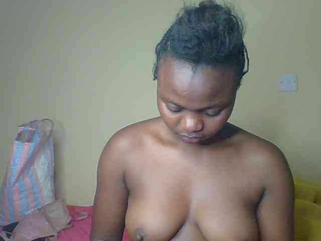Crazymaya webcam
