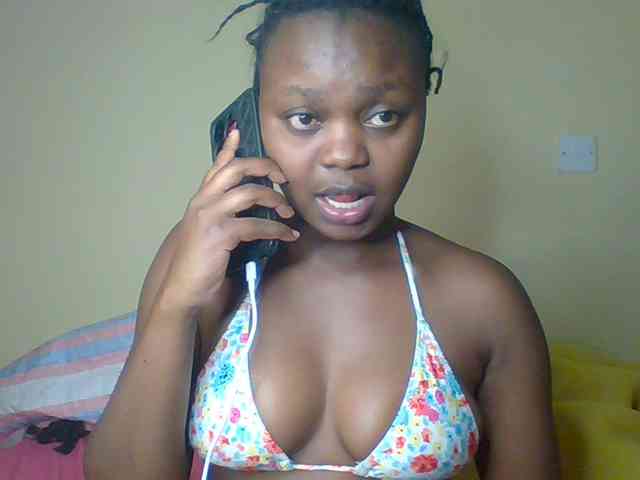 Crazymaya webcam