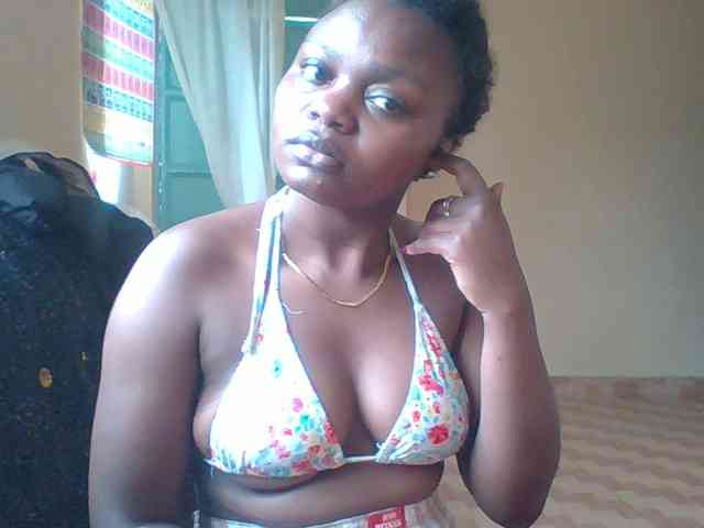 Crazymaya webcam