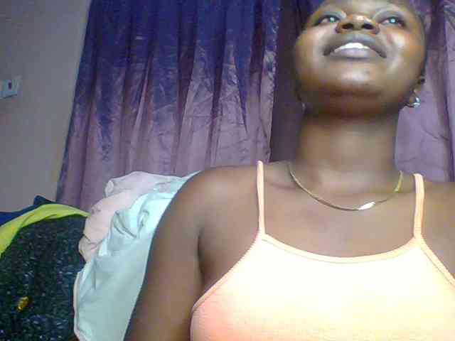 Crazymaya webcam