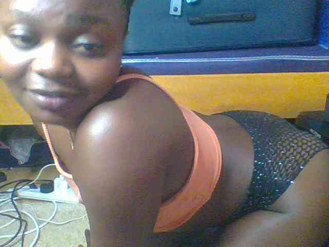 Crazymaya webcam