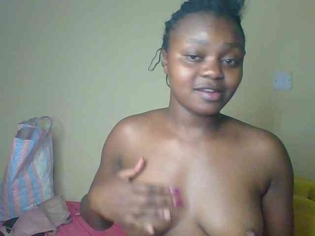 Crazymaya webcam