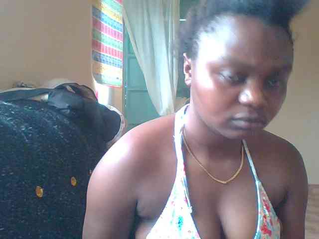 Crazymaya webcam