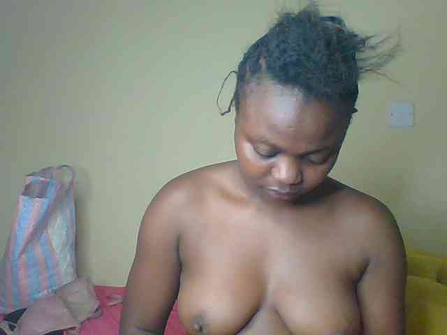 Crazymaya webcam