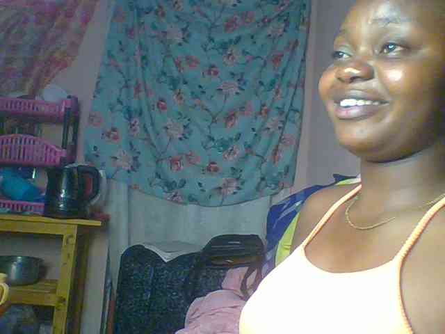 Crazymaya webcam