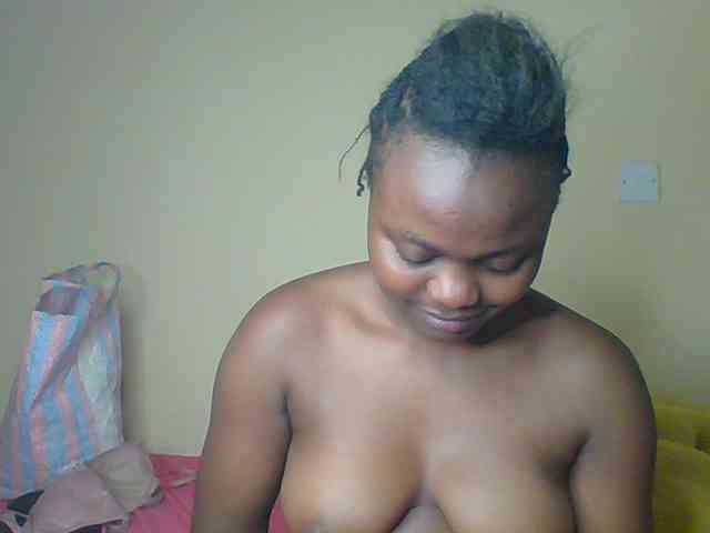 Crazymaya webcam