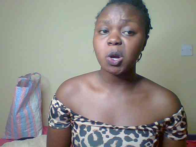 Crazymaya webcam
