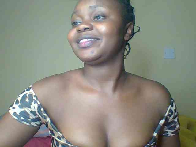 Crazymaya webcam
