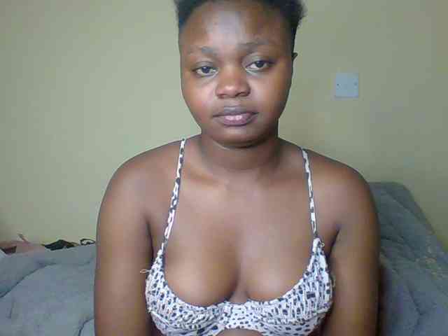 Crazymaya webcam