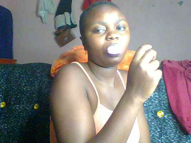 Crazymaya webcam