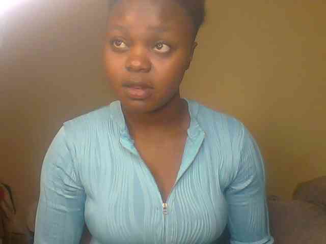 Crazymaya webcam