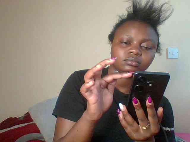 Crazymaya webcam
