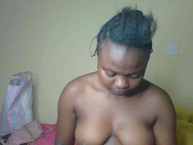 Crazymaya webcam