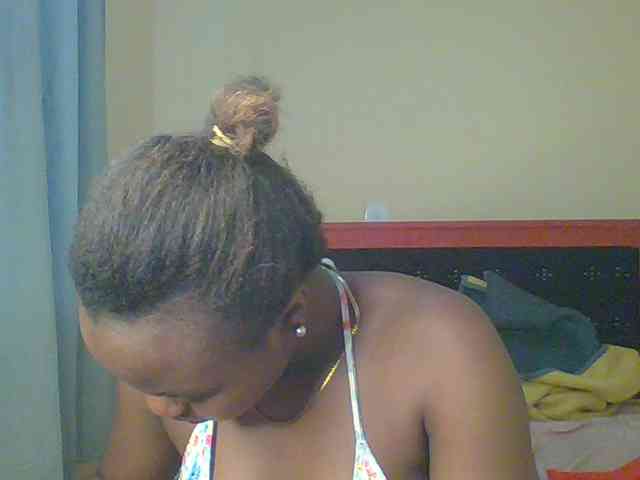 Crazymaya webcam