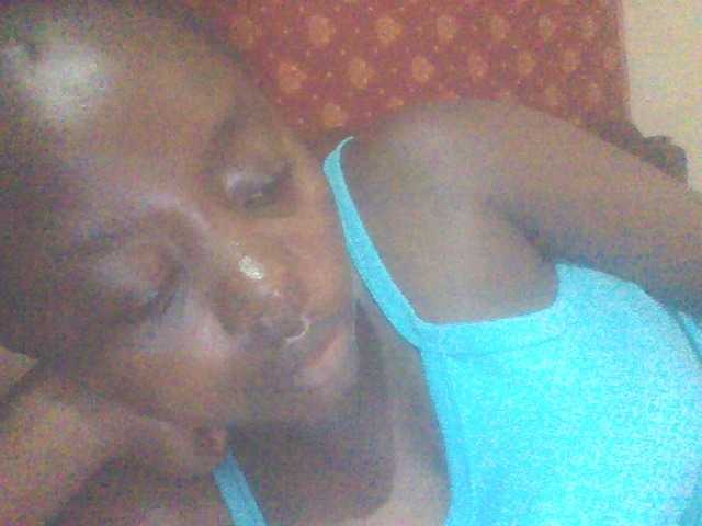 PrettyG's BongaCams show and profile