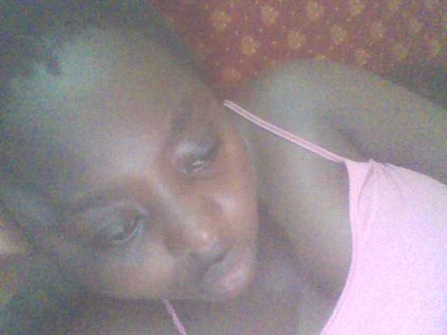 PrettyG's BongaCams show and profile