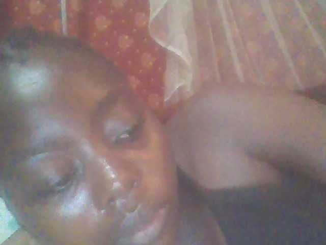 PrettyG's BongaCams show and profile