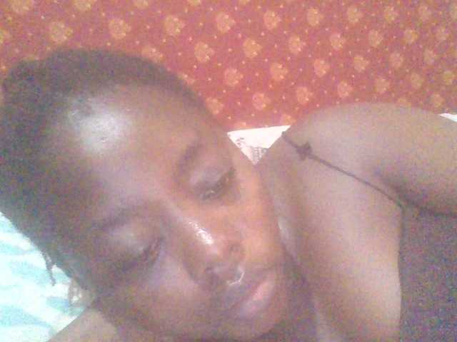 PrettyG's BongaCams show and profile