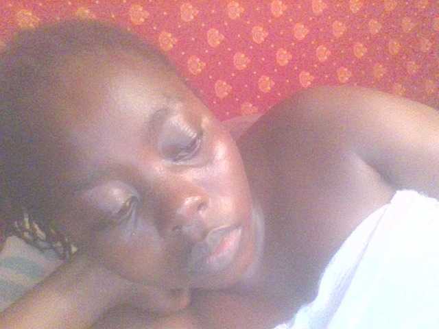 PrettyG's BongaCams show and profile