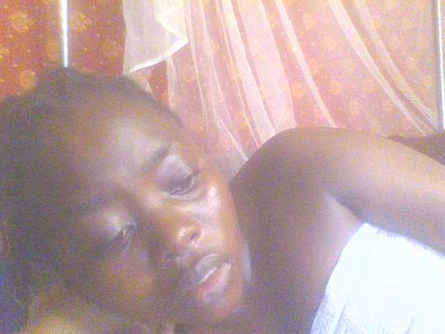 PrettyG's BongaCams show and profile