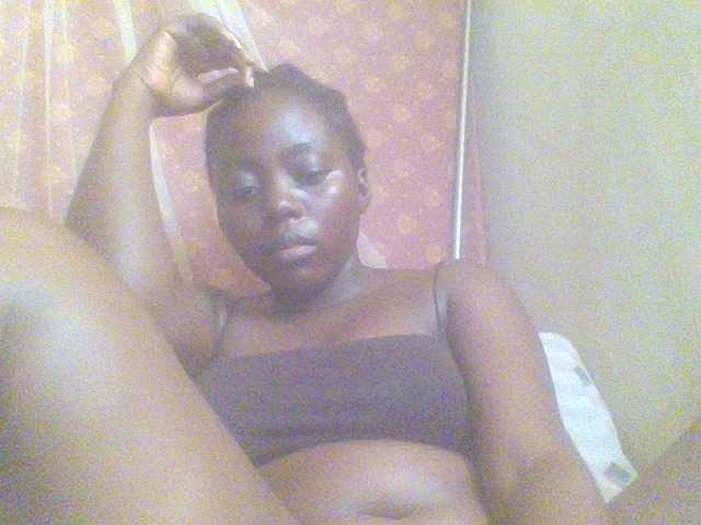 PrettyG's BongaCams show and profile