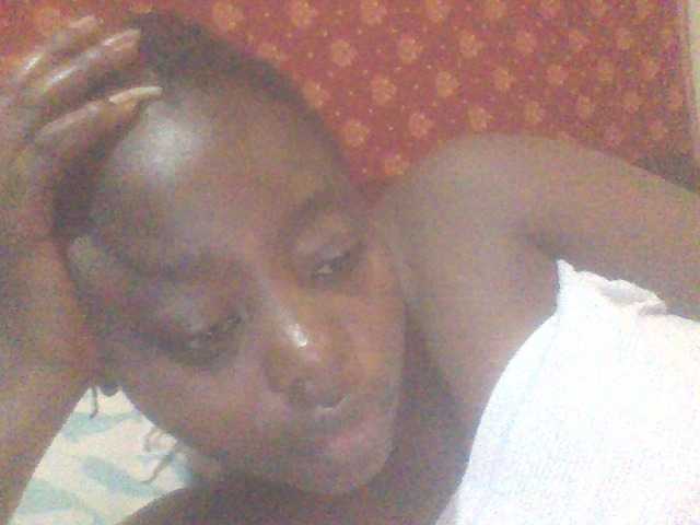 PrettyG's BongaCams show and profile