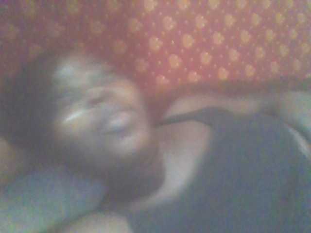 PrettyG's BongaCams show and profile