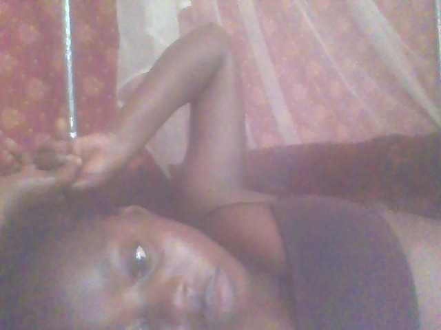 PrettyG's BongaCams show and profile