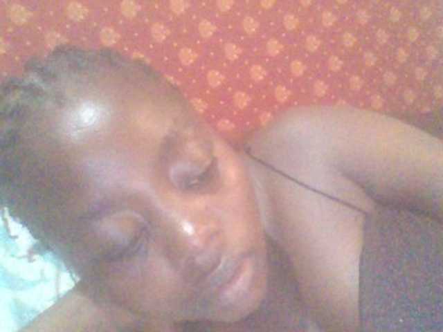 PrettyG's BongaCams show and profile