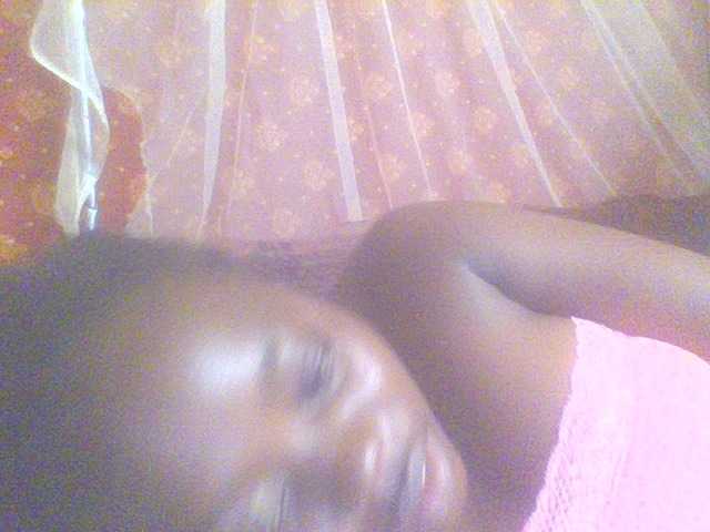 PrettyG's BongaCams show and profile