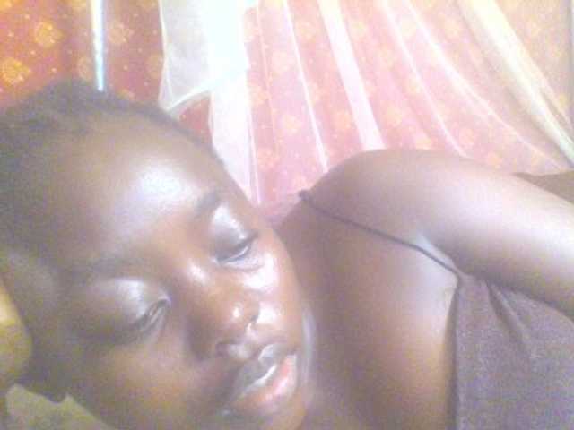 PrettyG's BongaCams show and profile