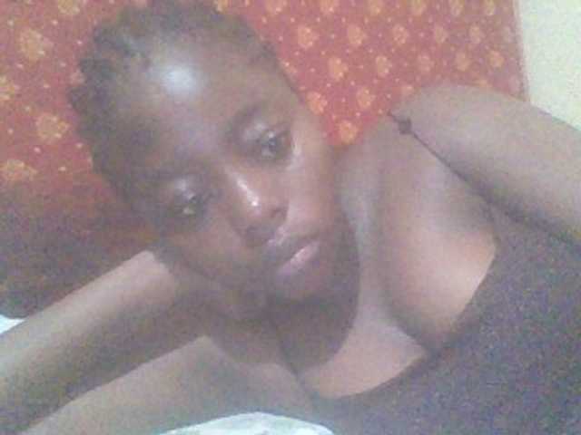 PrettyG's BongaCams show and profile