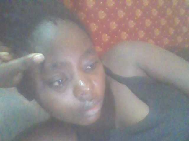 PrettyG's BongaCams show and profile