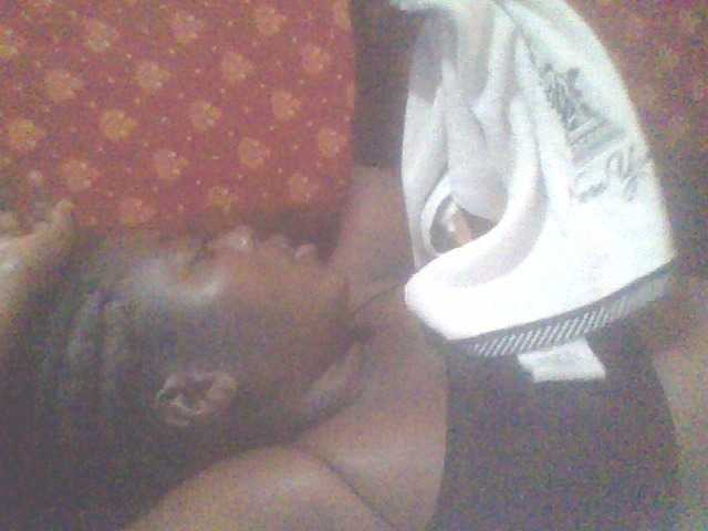 PrettyG's BongaCams show and profile