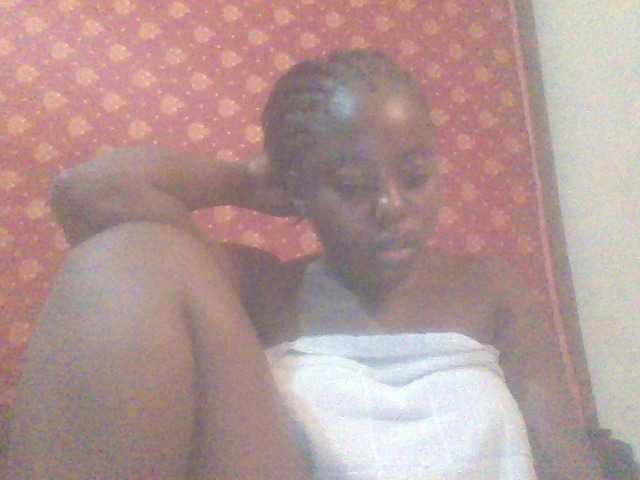 PrettyG's BongaCams show and profile