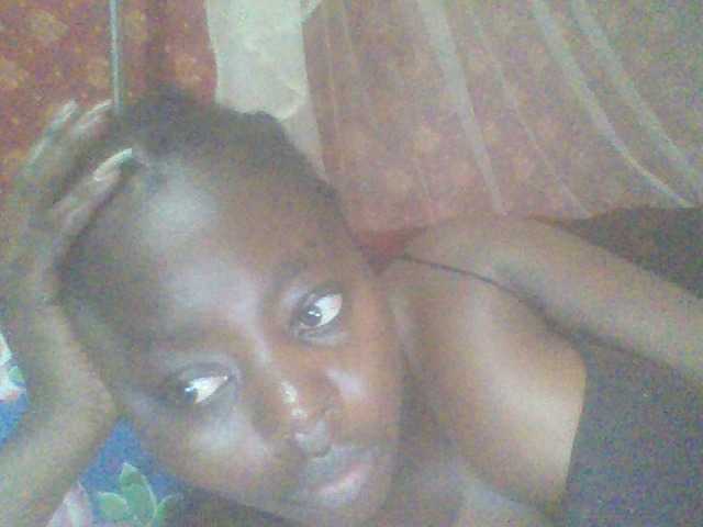 PrettyG's BongaCams show and profile