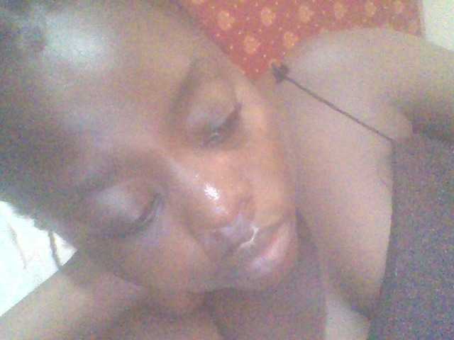 PrettyG's BongaCams show and profile