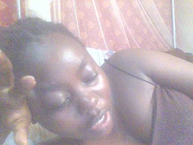 PrettyG's BongaCams show and profile