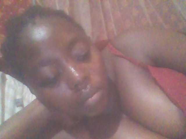 PrettyG's BongaCams show and profile