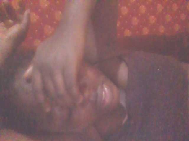 PrettyG's BongaCams show and profile