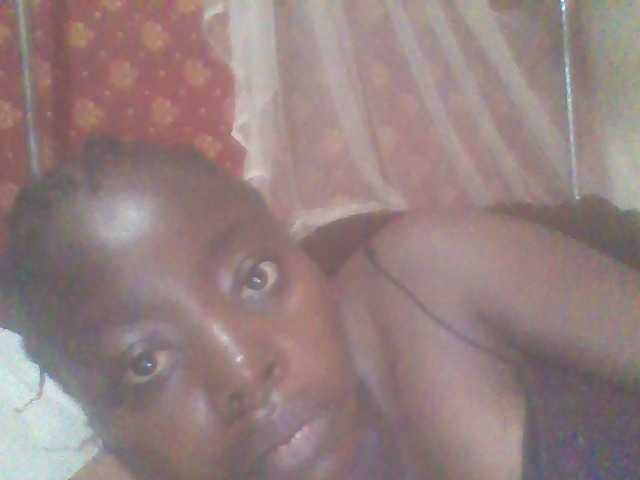 PrettyG's BongaCams show and profile